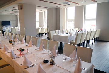 Image showing table setting in the restaurant