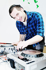 Image showing dj on party 