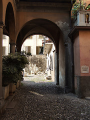 Image showing Quaint Italian town alley