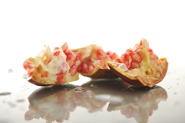 Image showing Pomegranate with reflection