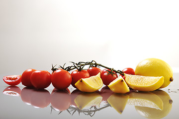 Image showing tomato and lemon