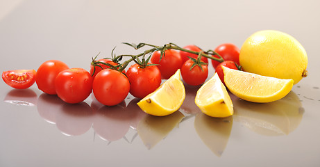 Image showing tomato and lemon