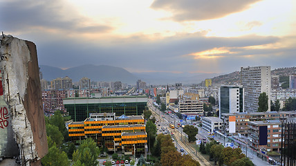 Image showing Sun set over city