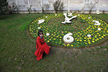 Image showing woman visit ancient istambul in turkey