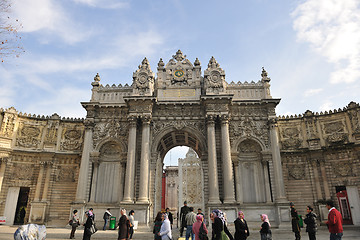 Image showing woman visit ancient istambul in turkey