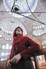 Image showing woman visit ancient istambul in turkey