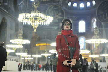 Image showing woman visit ancient istambul in turkey