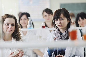 Image showing people group in lab