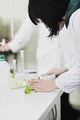 Image showing young woman in lab 