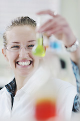 Image showing young woman in lab 