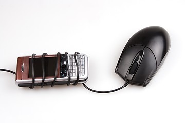 Image showing Mouse and Mobile Phone