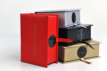 Image showing chocolate and praline box