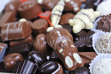 Image showing chocolate and praline