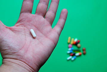 Image showing pills in hand