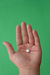 Image showing pills in hand