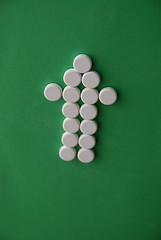 Image showing tablets in arrow formation