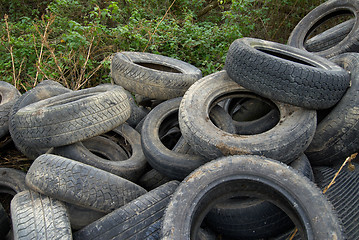 Image showing tires one