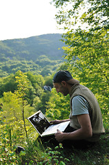 Image showing man outdoor laptop