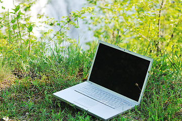 Image showing laptop outdoor