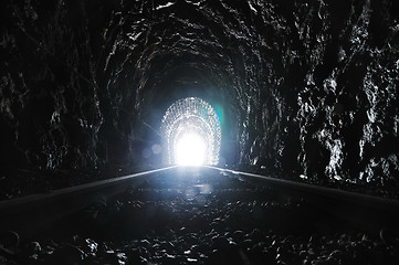 Image showing tunnel end light