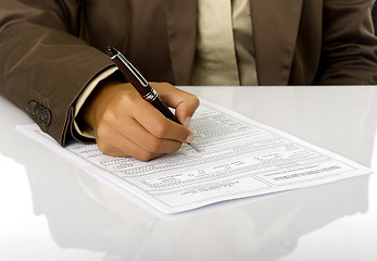 Image showing Sign the contract