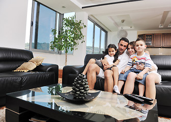 Image showing young family at home