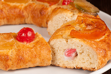 Image showing Sliced roscon de Reyes