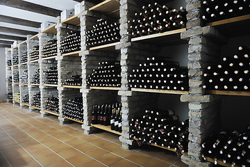 Image showing vine bottles 