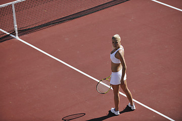 Image showing young woman play tennis 