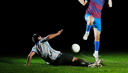 Image showing football players in competition for the ball