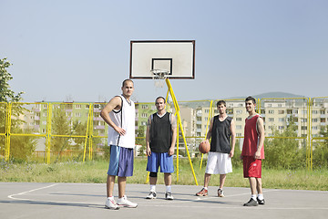 Image showing basketball players team