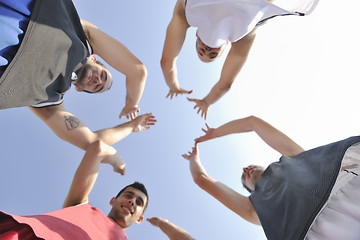 Image showing basketball players team