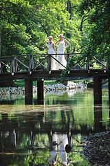 Image showing beautiful bride outdoor