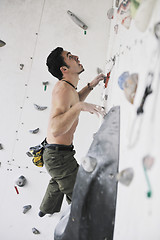 Image showing man exercise sport climbing