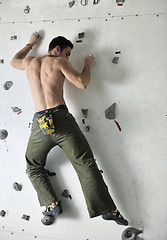 Image showing man exercise sport climbing