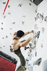 Image showing man exercise sport climbing