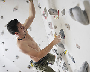 Image showing man exercise sport climbing