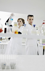 Image showing students couple in lab