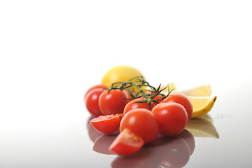 Image showing tomato and lemon