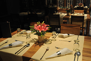 Image showing luxury modern indoor restaurant 