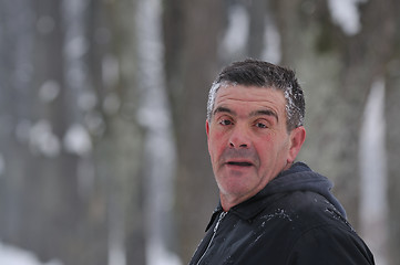 Image showing one older man running at alley 