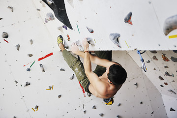 Image showing climbing