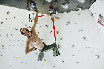 Image showing climbing