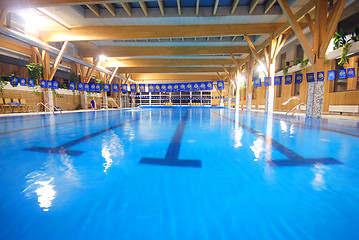 Image showing .indoor pool