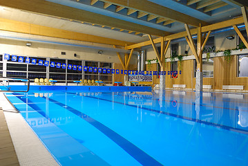 Image showing .indoor pool