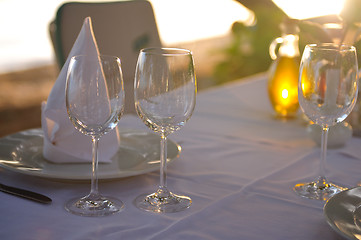 Image showing glasses restaurant outdoor 