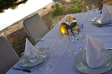 Image showing glasses restaurant outdoor 
