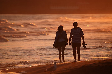 Image showing romantic couple on beach