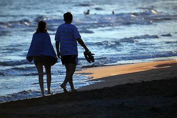 Image showing romantic couple on beach