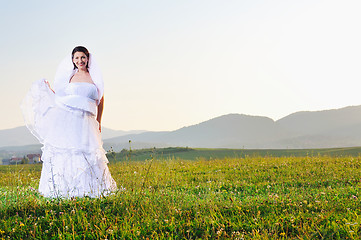 Image showing bride outdoor ;)